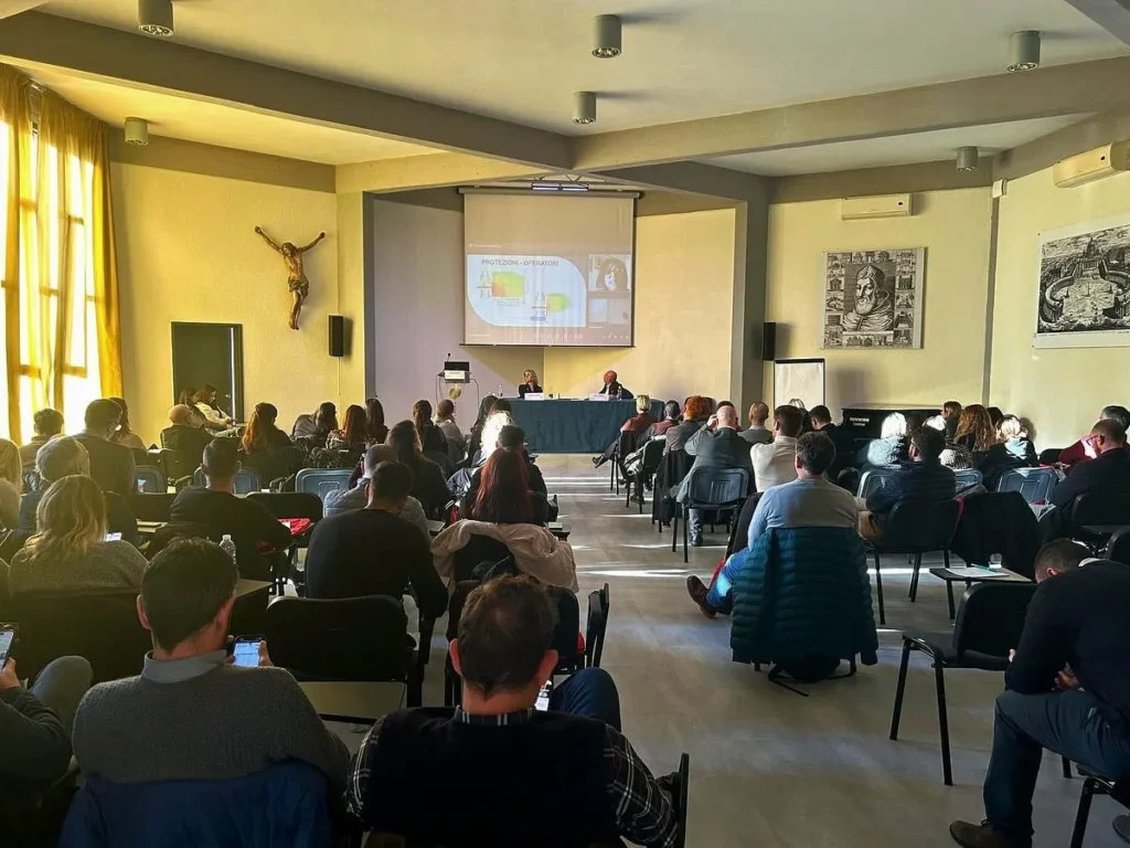 Pubblico all'evento formativo su radioprotezione e sicurezza in area radiologica, 2024